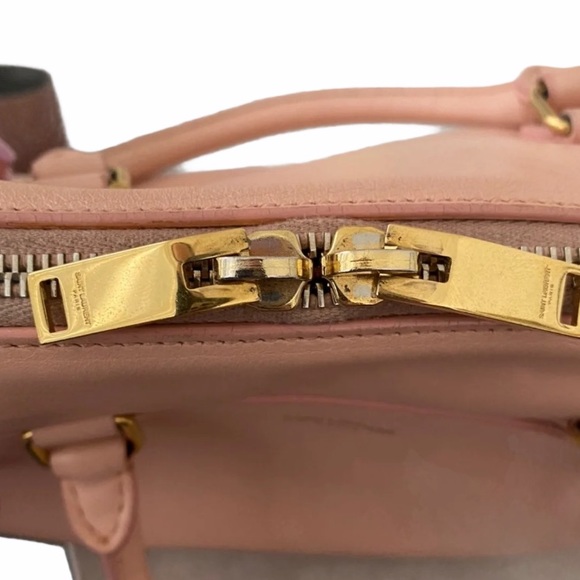 Saint Laurent classic Baby duffle bag 😍 - Picture 12 of 12